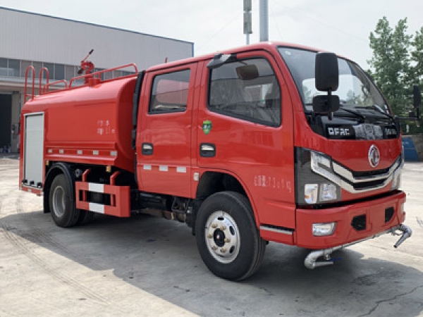東風(fēng)雙排3.5噸消防灑水車(國六)